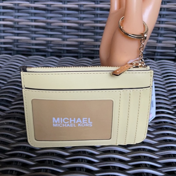 Michael Kors Small TZ Coinpouch with ID - Picture 6 of 16
